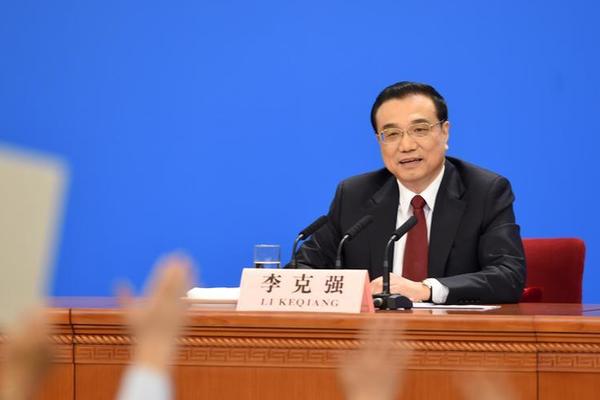外媒:中国信心十足 经济增长目标必定实现_滚