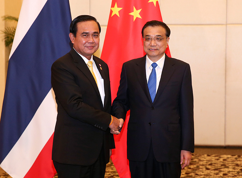 李克强总理23日会见来华出席澜沧江—湄公河合作首次领导人会议及博鳌亚洲论坛2016年年会的泰国总理巴育。