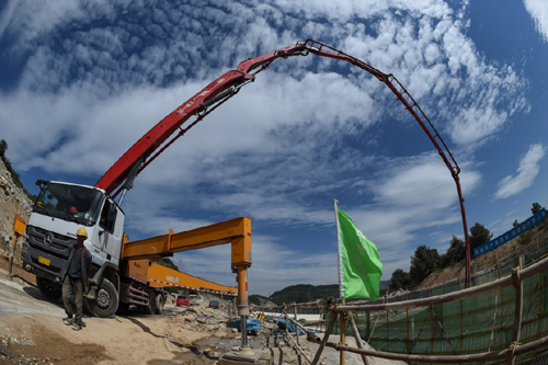六盘水市人口网_六盘水城市规划建设展剪影