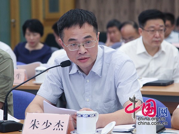 杭州市地铁集团有限公司总经理朱少杰作介绍 中国网 孙宇【杭州市地铁