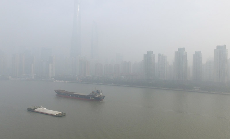 上海空气重污染蓝色预警持续_图片新闻_中国