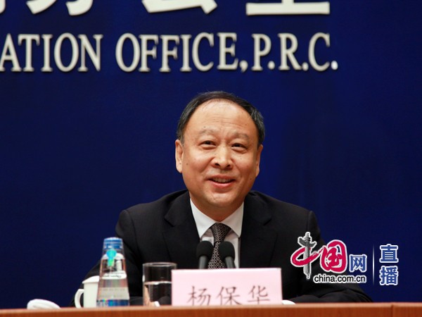 中国航天科技集团公司副总经理杨保华回答记者提问 中国网 赵娜 摄