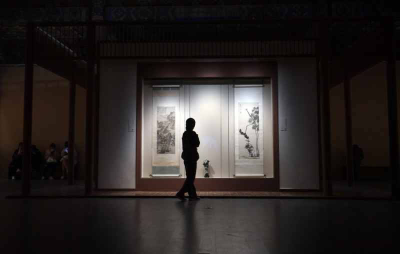 当日"故宫博物院藏四僧书画展"在北京故宫武英殿书画馆拉开帷幕,展出