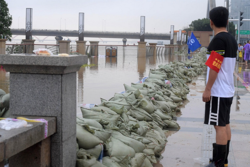 长沙全力应对洪涝灾害险情 _图片新闻_中国政府网