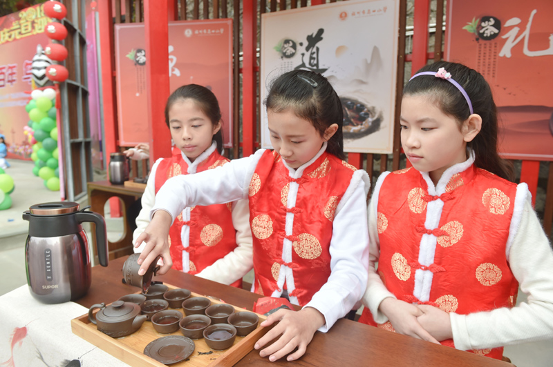 校园书香雅韵v校园年中心小学石船图片