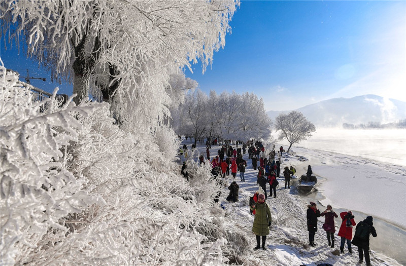 东北三省推动冰雪旅游产业健康发展综述