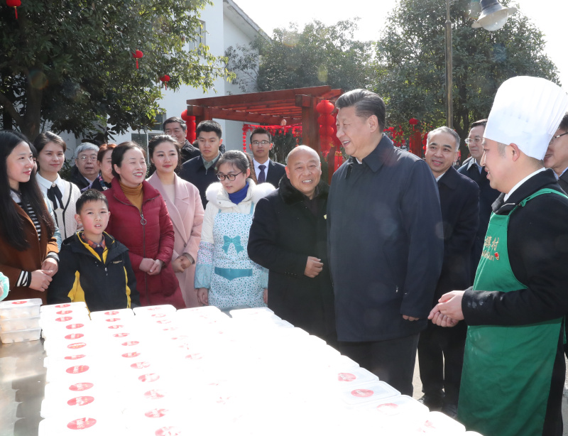 习近平在四川战旗村强调:城市与乡村要同步发