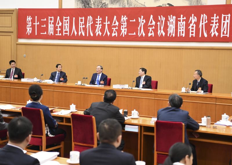 湖南省人口多少人_湖南省老年人口大省(2)