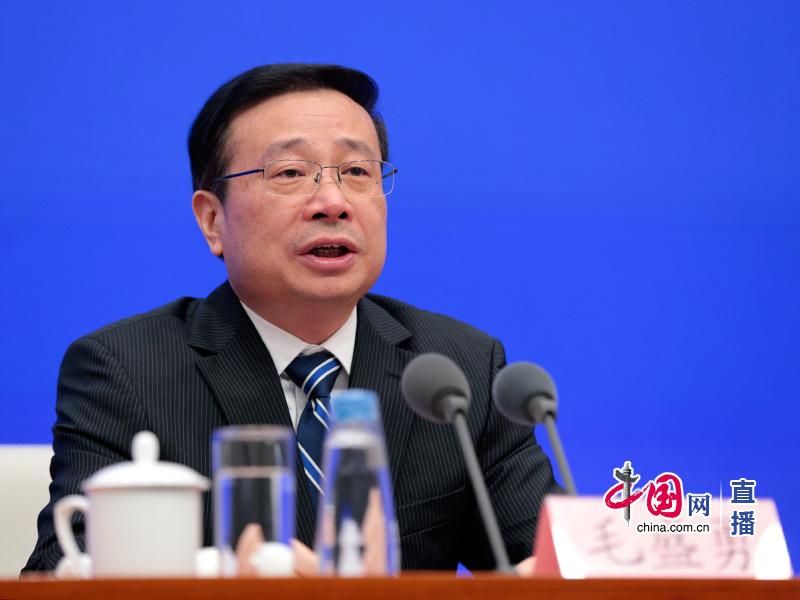 2019 经济运行 讲话_...新闻发言人毛盛勇介绍2019年一季度国民经济运行情况,并答记者问...