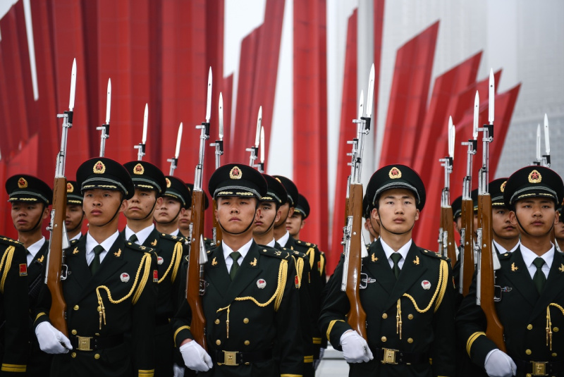 南京举行升旗仪式纪念渡江战役胜利暨南京解放70周年