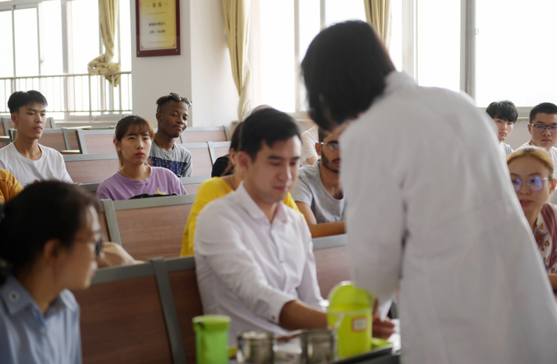 中医药成为“一带一路”健康使者