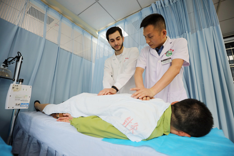 中医药成为“一带一路”健康使者