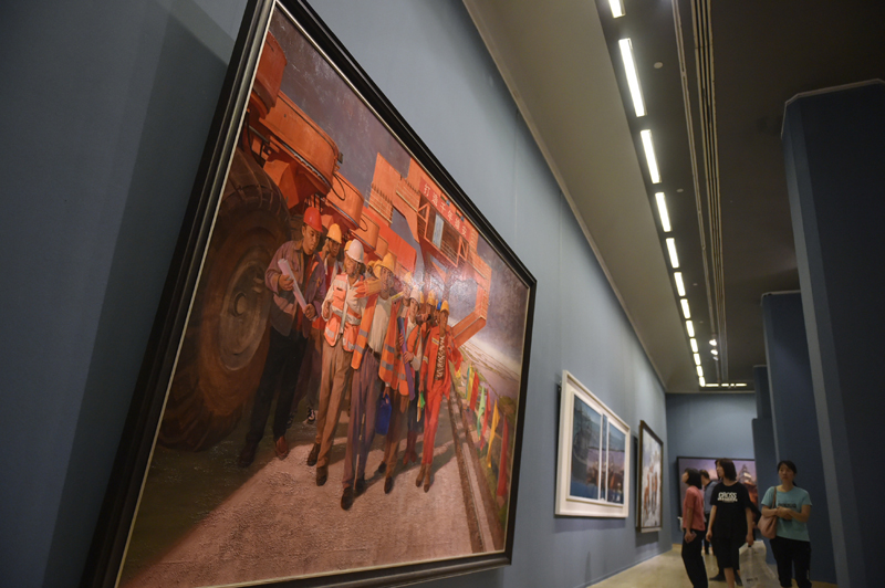 庆祝中华人民共和国成立70周年美术作品展在京开幕
