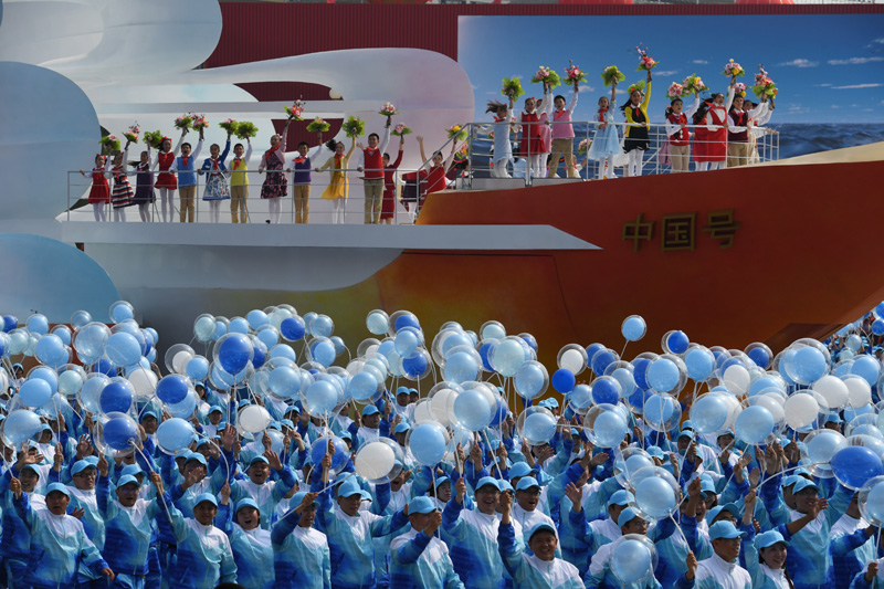 庆祝中华人民共和国成立70周年大会在京隆重举行（三十）