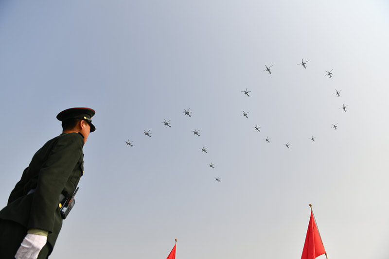 庆祝中华人民共和国成立70周年大会在京隆重举行(三十三)