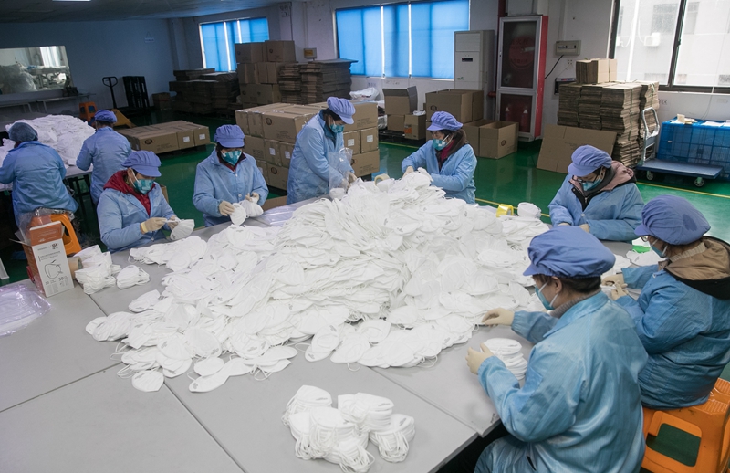上海：抓紧口罩生产 全力增加供应