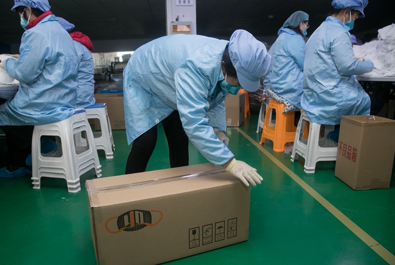 上海：抓紧口罩生产 全力增加供应