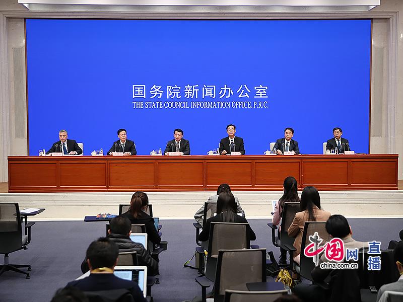 发布会主席台