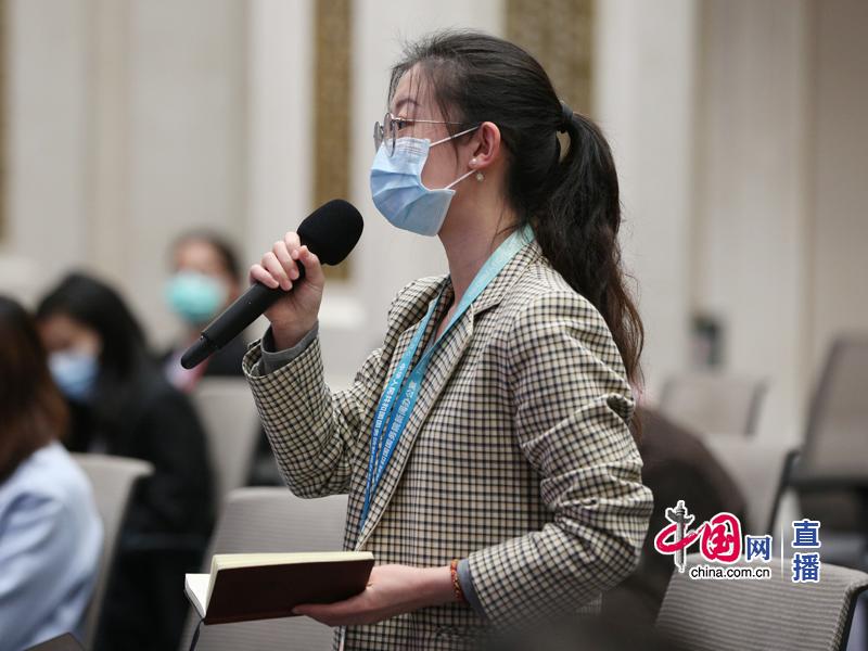 香港中评社记者提问 年3月25日国务院政策例行吹风会现场图片 中国政府网