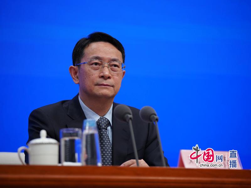 国务院新闻办就中国关于抗击疫情的国际合作情况举行发布会