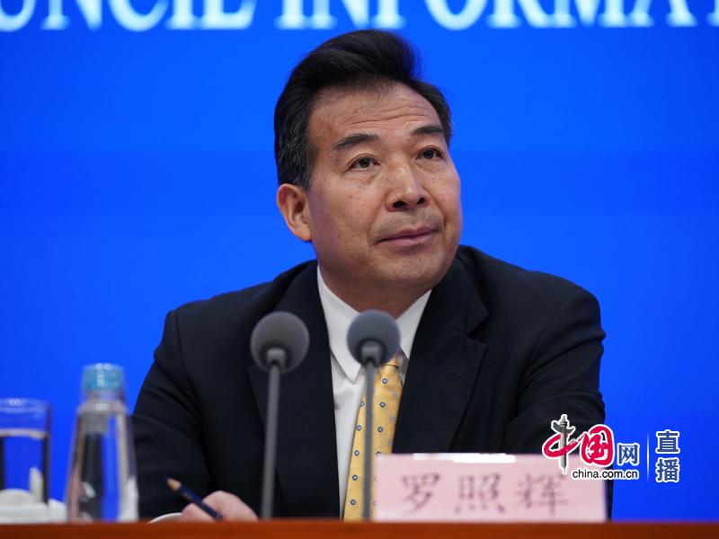 国务院新闻办就中国关于抗击疫情的国际合作情况举行发布会