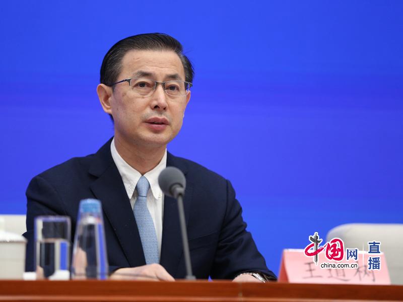 出社会以后-挂机方案国务院消息办就减税费优服务助复产促发展有关环境举行发布会 ...挂机论坛(3)