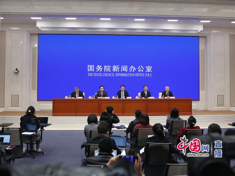 出社会以后-挂机方案国务院消息办就减税费优服务助复产促发展有关环境举行发布会 ...挂机论坛(1)