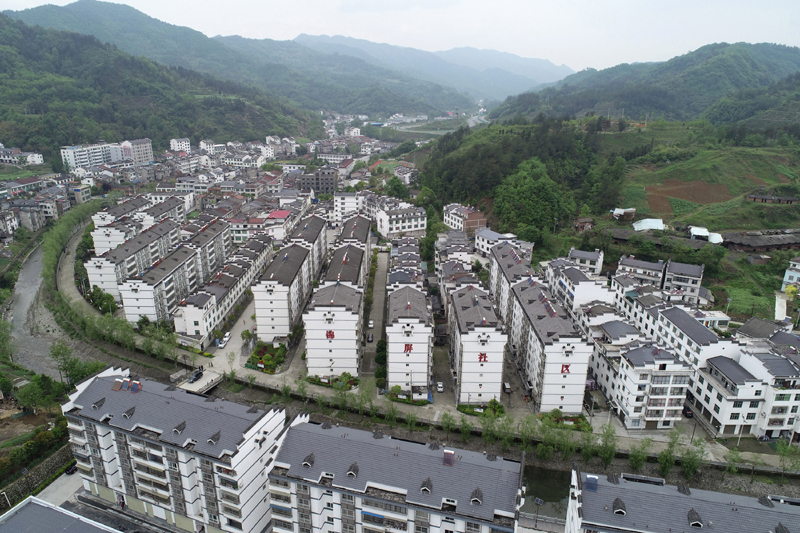 平利县老县镇锦屏社区景色(4月22日摄,无人机照片.