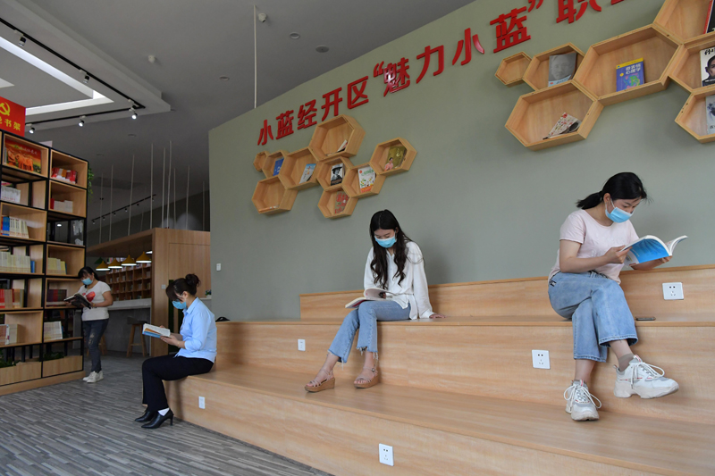 江西南昌:五一假期品读书香