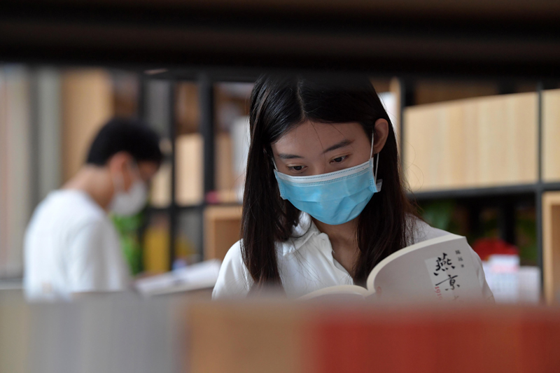 江西南昌:五一假期品读书香