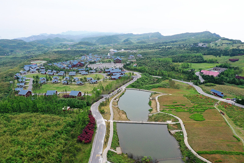 重庆：川河盖风光