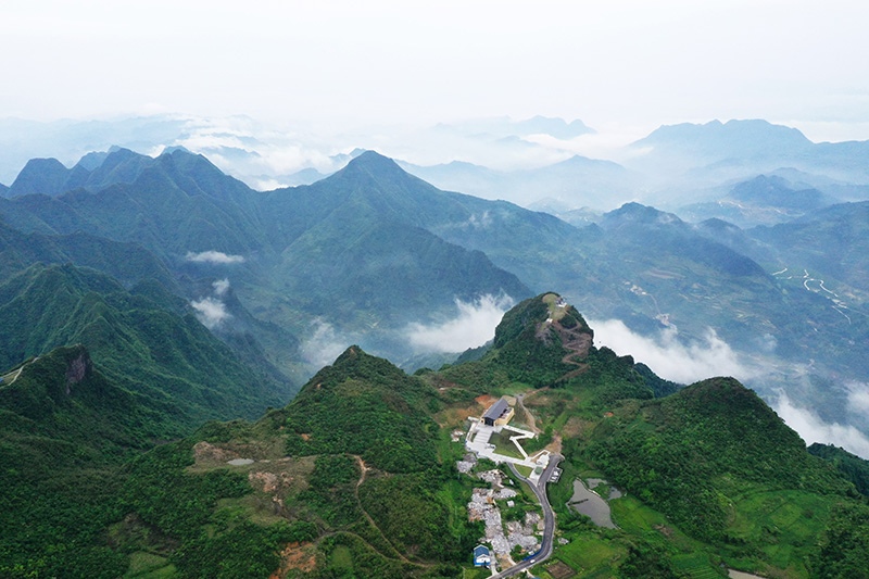 重庆：川河盖风光