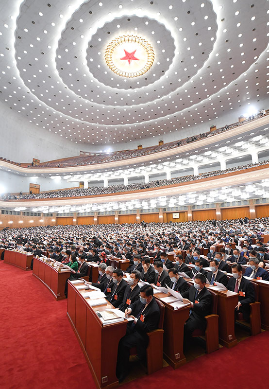 十三届全国人大三次会议在京开幕