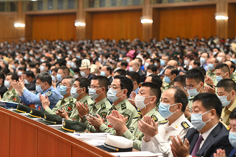 十三届全国人大三次会议在京开幕