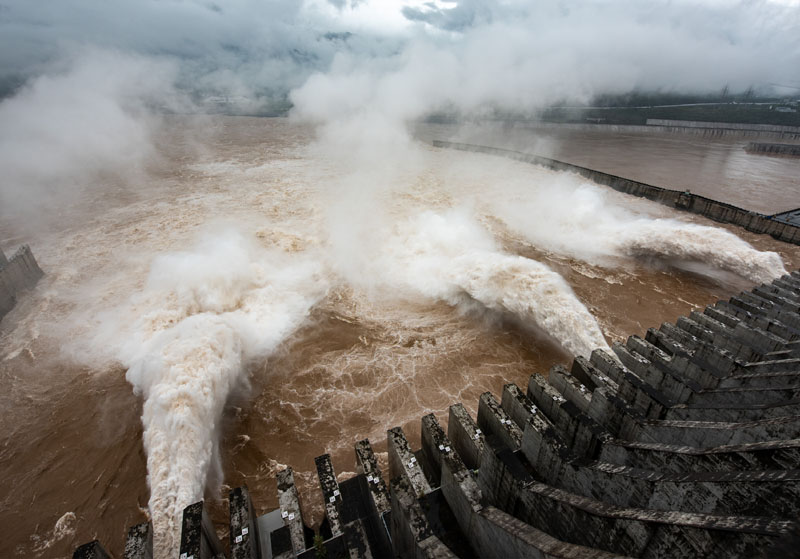今年入汛以来最大洪水抵达三峡 流量超6万立方米/秒