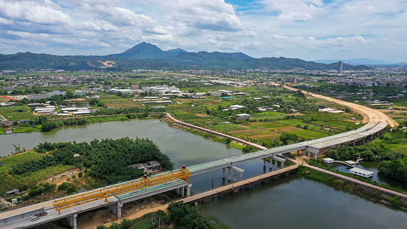潮汕环线高速公路将于年底通车