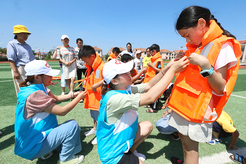 山东即墨：乡村“公益课堂” 添彩暑期生活