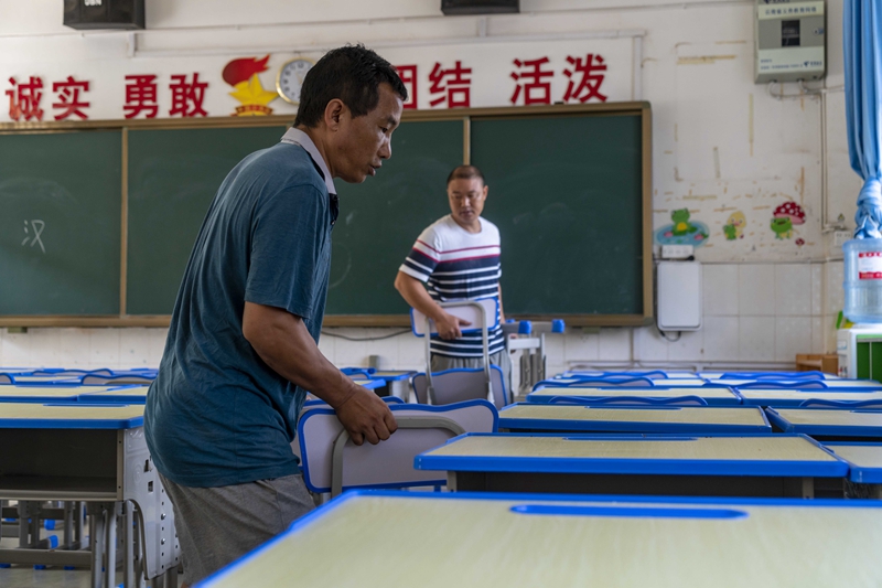 云南瑞丽：边城小学迎开学