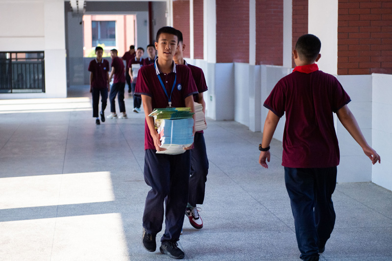 长沙中小学迎来新学期