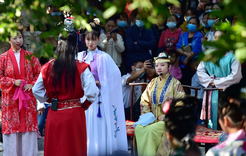 河北正定：多彩旅游打造古城新韵