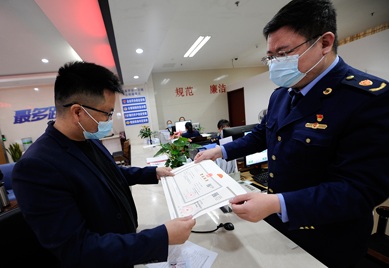 浙江绍兴：深化政务服务改革惠企利民