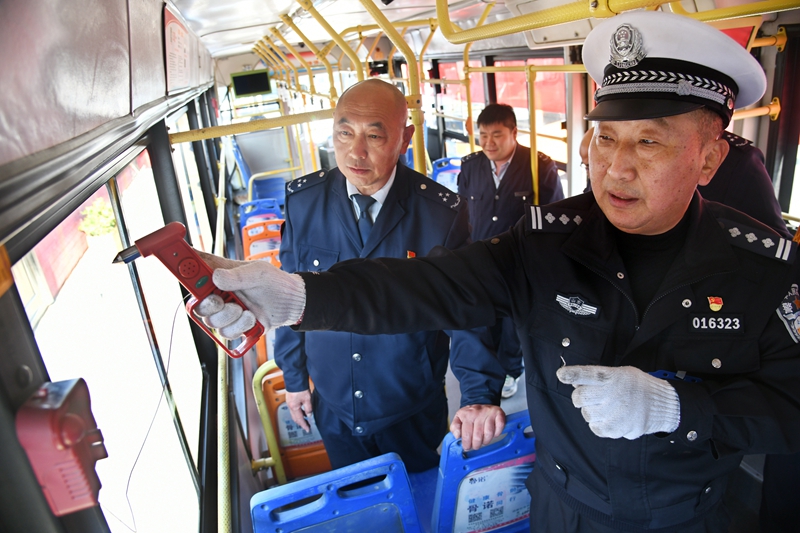 青岛：冬季交通安全培训进企业