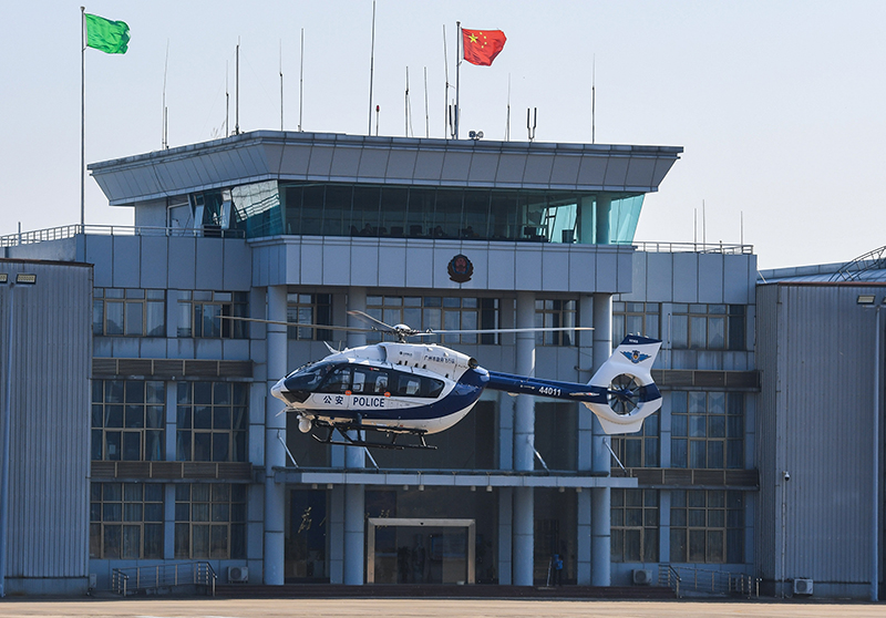 图片库 图片广州市公安局警务航空支队"练为战,练即战",不断突破警航