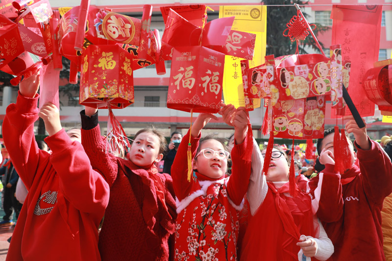 多彩民俗迎元宵