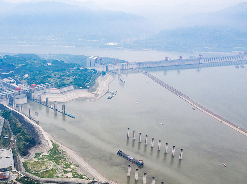 三峡水库水位提前消落至145米 长江流域水库群腾库迎汛