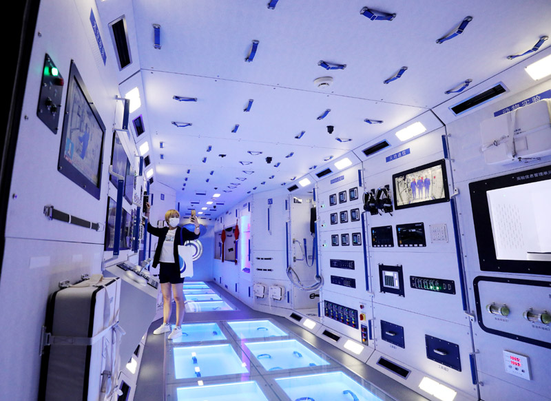 全球建筑规模最大天文馆上海天文馆开馆
