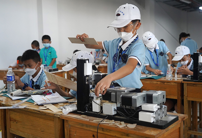 全国青少年人工智能教育成果展示大赛在江西举行