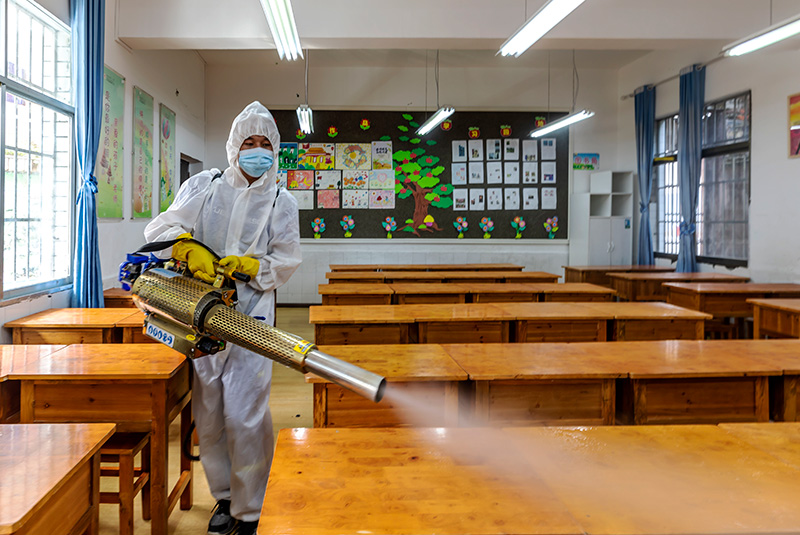 贵州黔西：中小学陆续开学