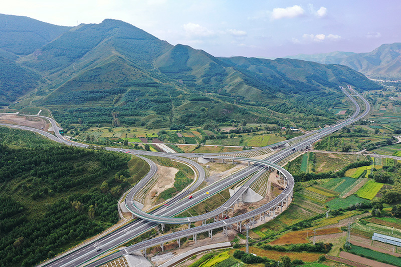 延崇高速河北段延伸工程通车