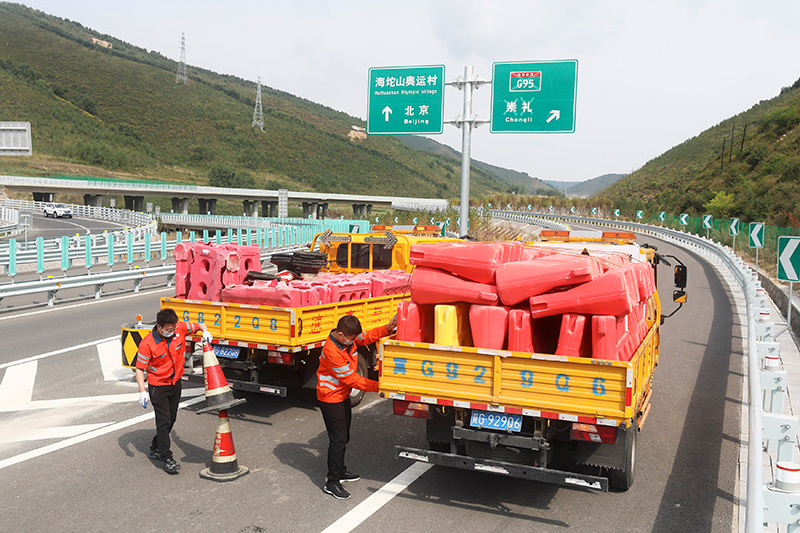 延崇高速河北段延伸工程通车